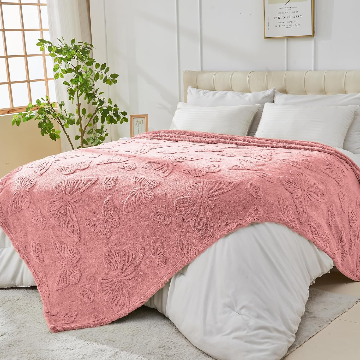 Soft & Warm Butterfly Throw Blanket - Flutter & Fetch, Co.