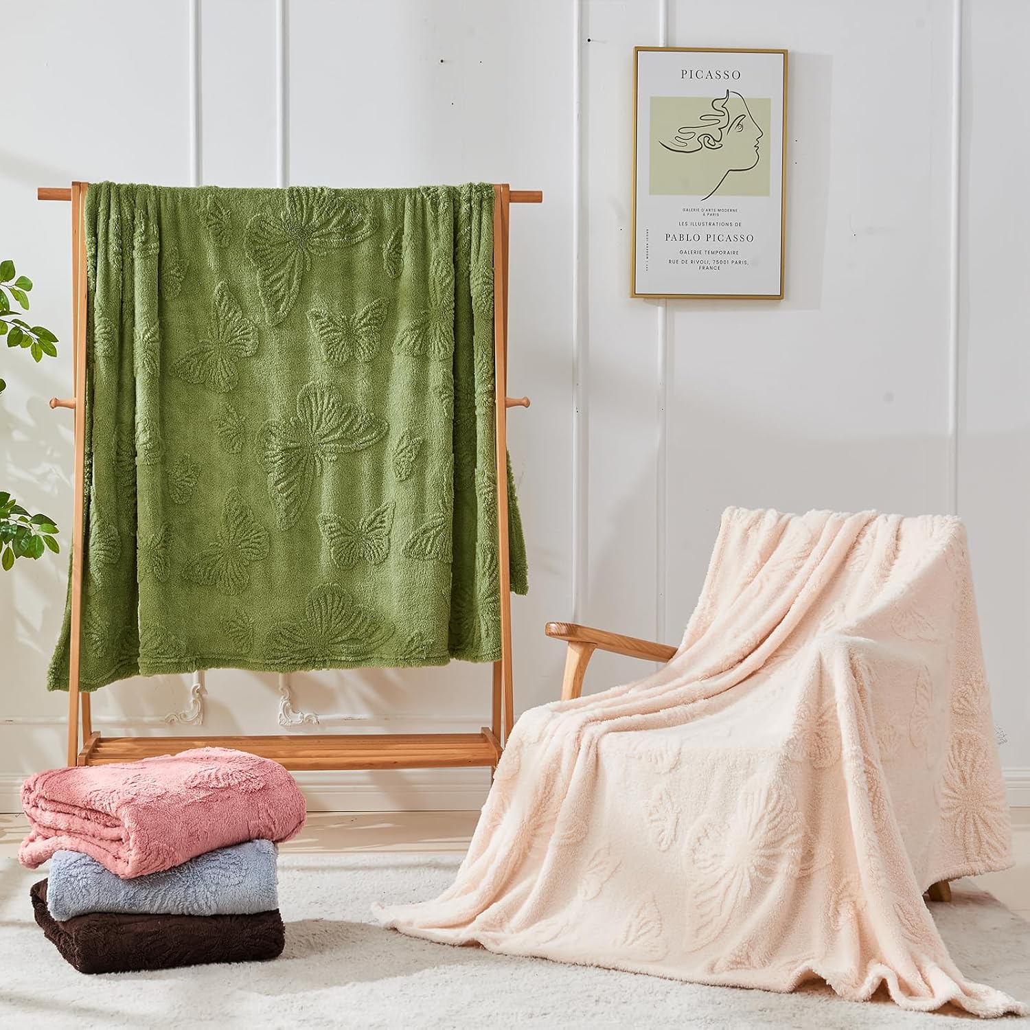 Soft & Warm Butterfly Throw Blanket - Flutter & Fetch, Co.